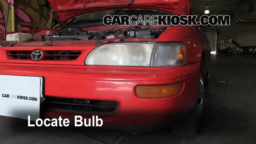 1996 Toyota Corolla 1.6L 4 Cyl. Lights Parking Light (replace bulb)